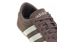 Grand Court Lo Sneaker