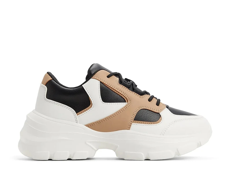 Lillah Sneaker