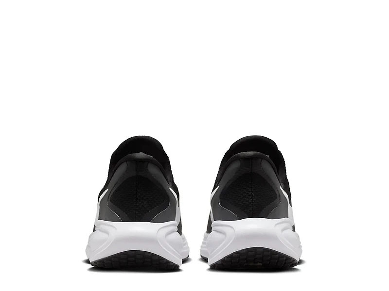 Revolution 8 EasyOn Running Shoe