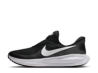 Revolution 8 EasyOn Running Shoe