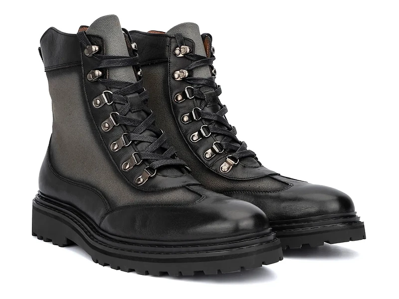 Bassel Boot