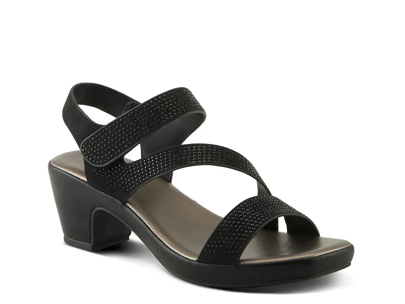 Yadiel Sandal