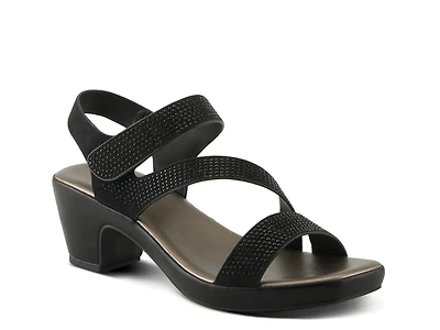 Yadiel Sandal