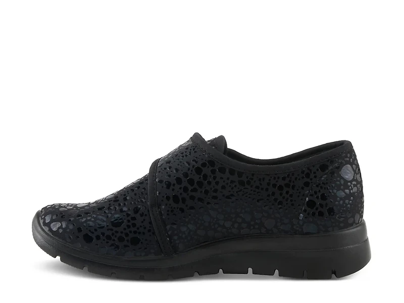 Amay Slip-On