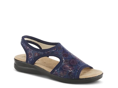 Nyaman Sandal