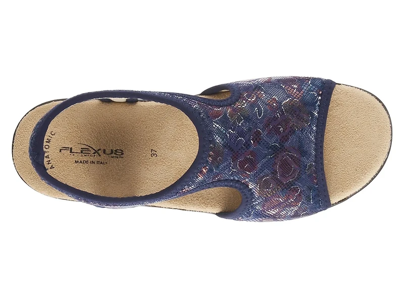 Nyaman Sandal