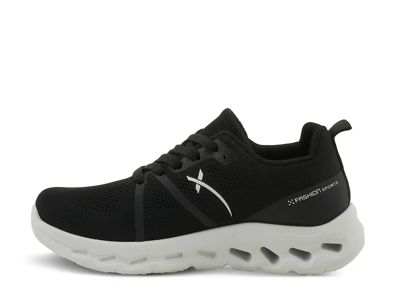 Rushing Sneaker