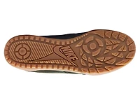 Terra Manta Sneaker