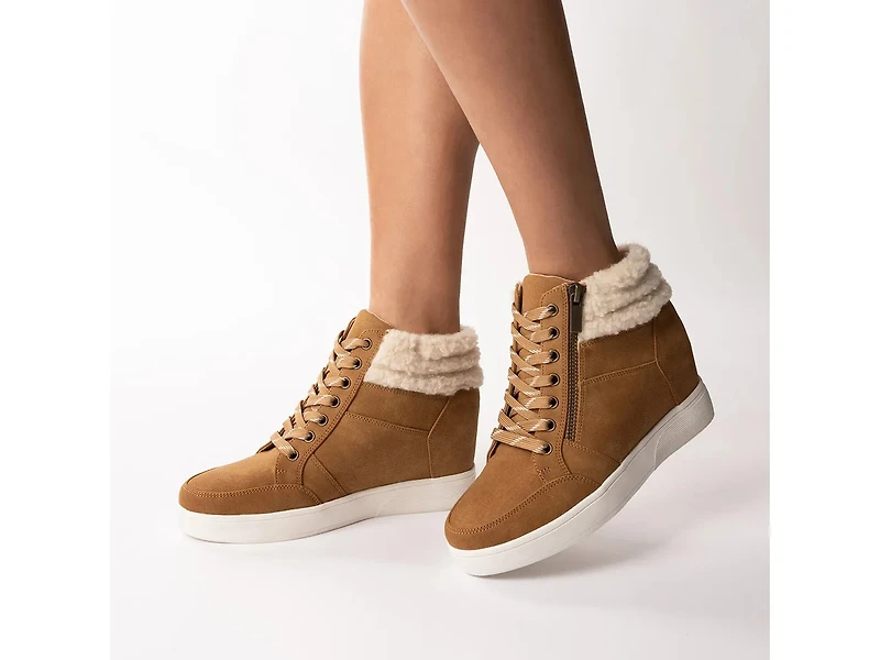 Clarity Sneaker
