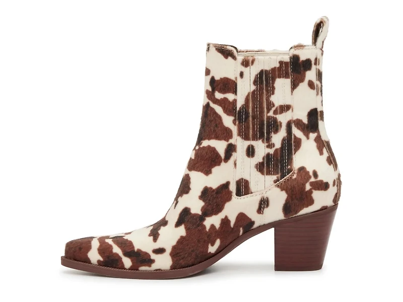 Steffi Bootie