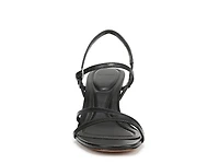 Marcela Sandal