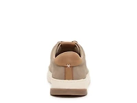 Mavric Sneaker