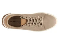 Mavric Sneaker