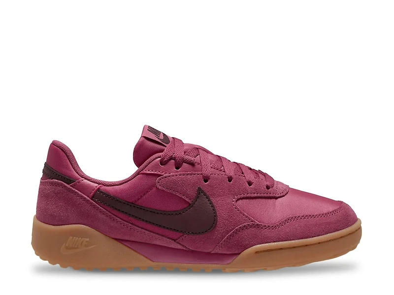 Terra Manta Sneaker