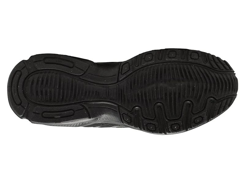 Air Max Fire Sneaker