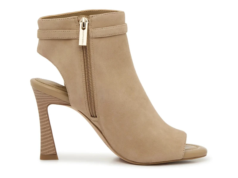 Paveeni Bootie