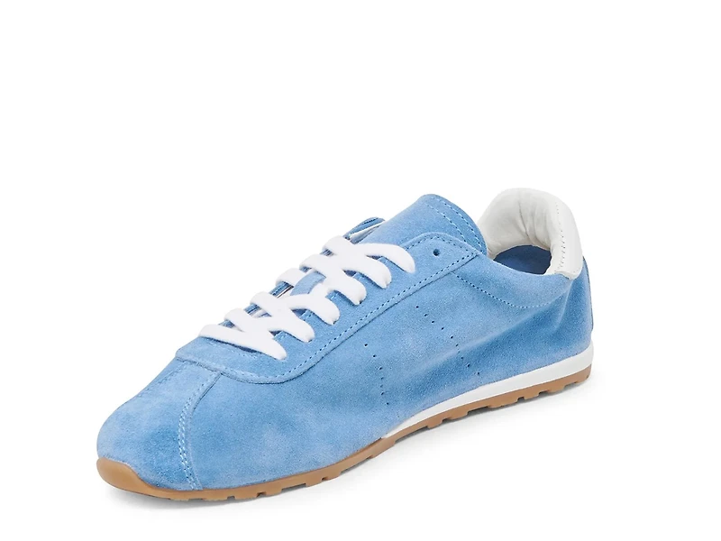 Serina Sneaker