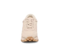 Tricia Sneaker