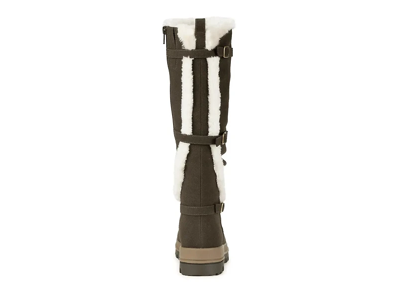 Navia Boot