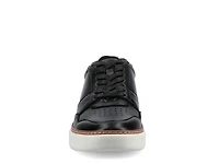 Court Sneaker