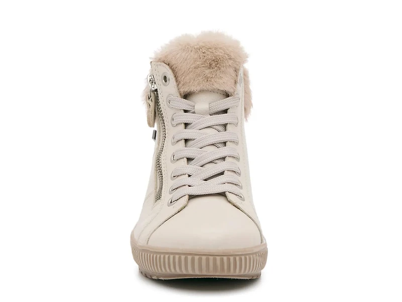 Maditta Bootie