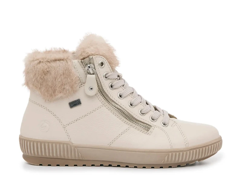 Maditta Bootie