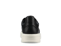 Logan Sneaker