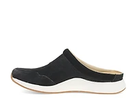 Claudia Slip-On