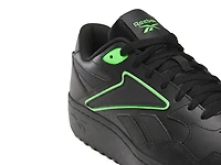ATR Chill Sneaker