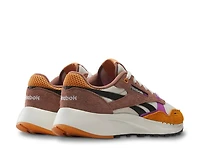 Classic Leather 2400 Sneaker