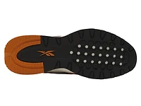Classic Leather 2400 Sneaker