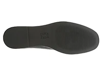 Estie Flat