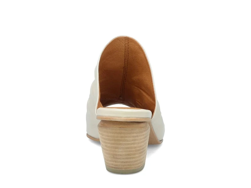 Ainsely Sandal