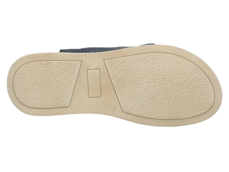 Conor Sandal