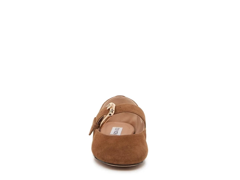 Zarah Mary Jane Flat