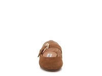 Zarah Mary Jane Flat