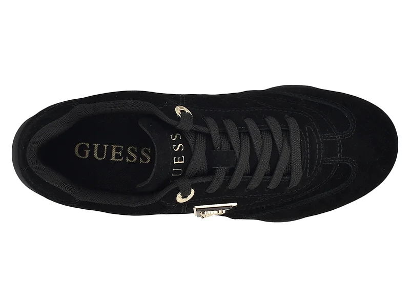 Gabiey Sneaker