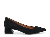 Daina Pump