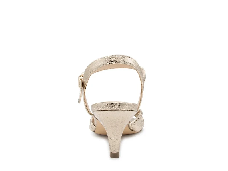 Monique Sandal