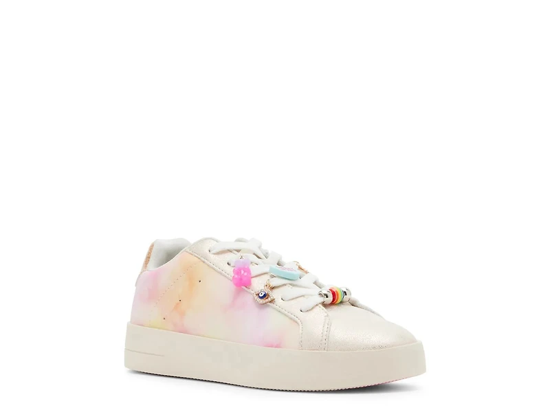Poet Sneaker