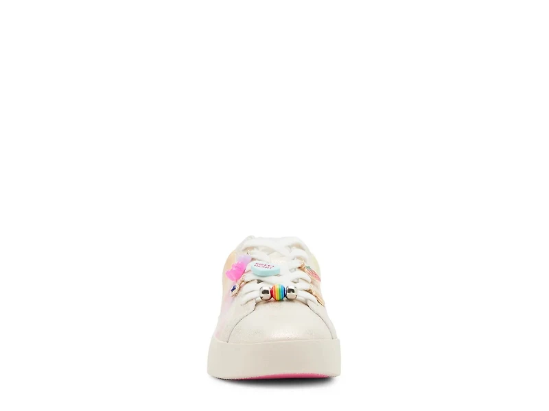 Poet Sneaker