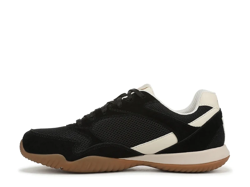 Candor Sneaker