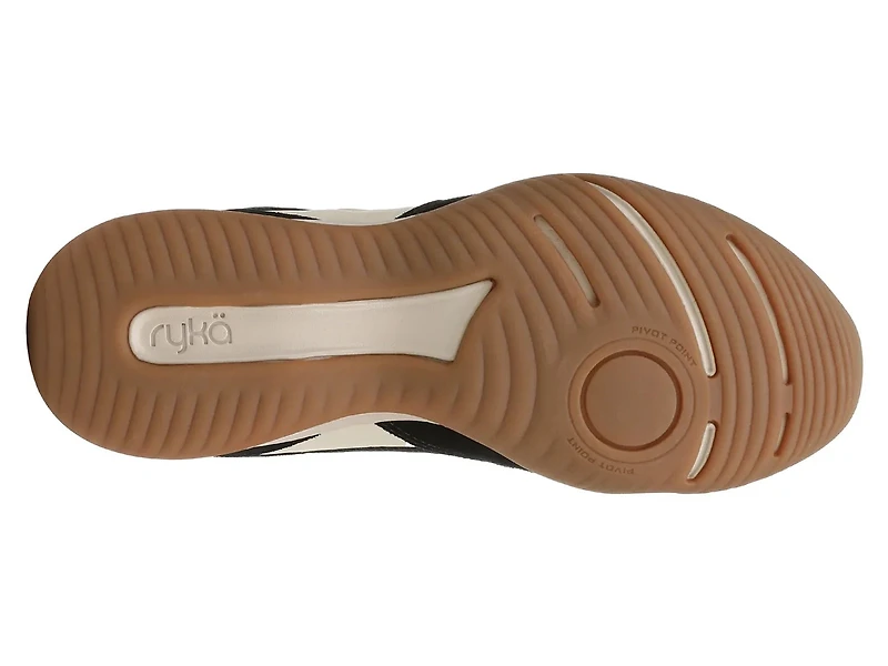 Candor Sneaker