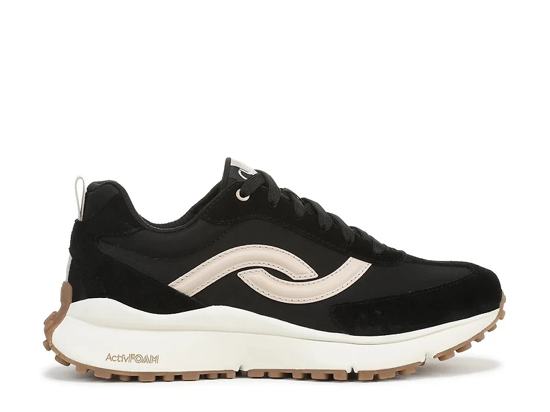 Jetsetter Sneaker