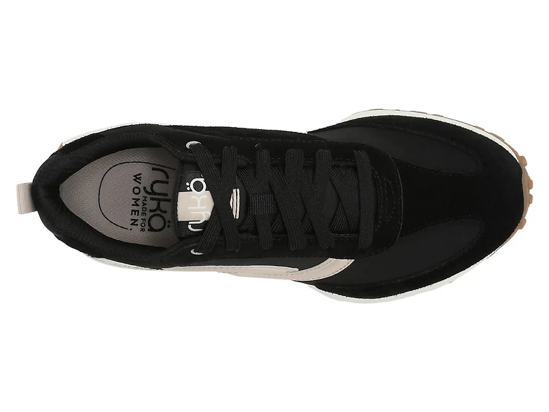 Jetsetter Sneaker