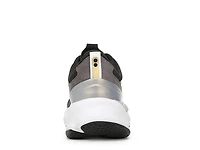 Elevate LX Sneaker