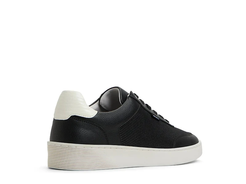Ariano Sneaker