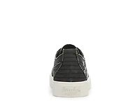 Vivid Sneaker
