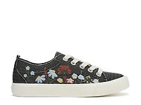 Vivid Sneaker