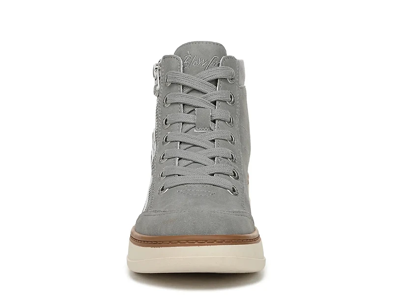Camden High-Top Sneaker - Women'sTextile upper Lace-up closure Outside zipper Round toe Textile lining Foam footbed 1" platform, 2" wedge heel Synthetic sole Imported
